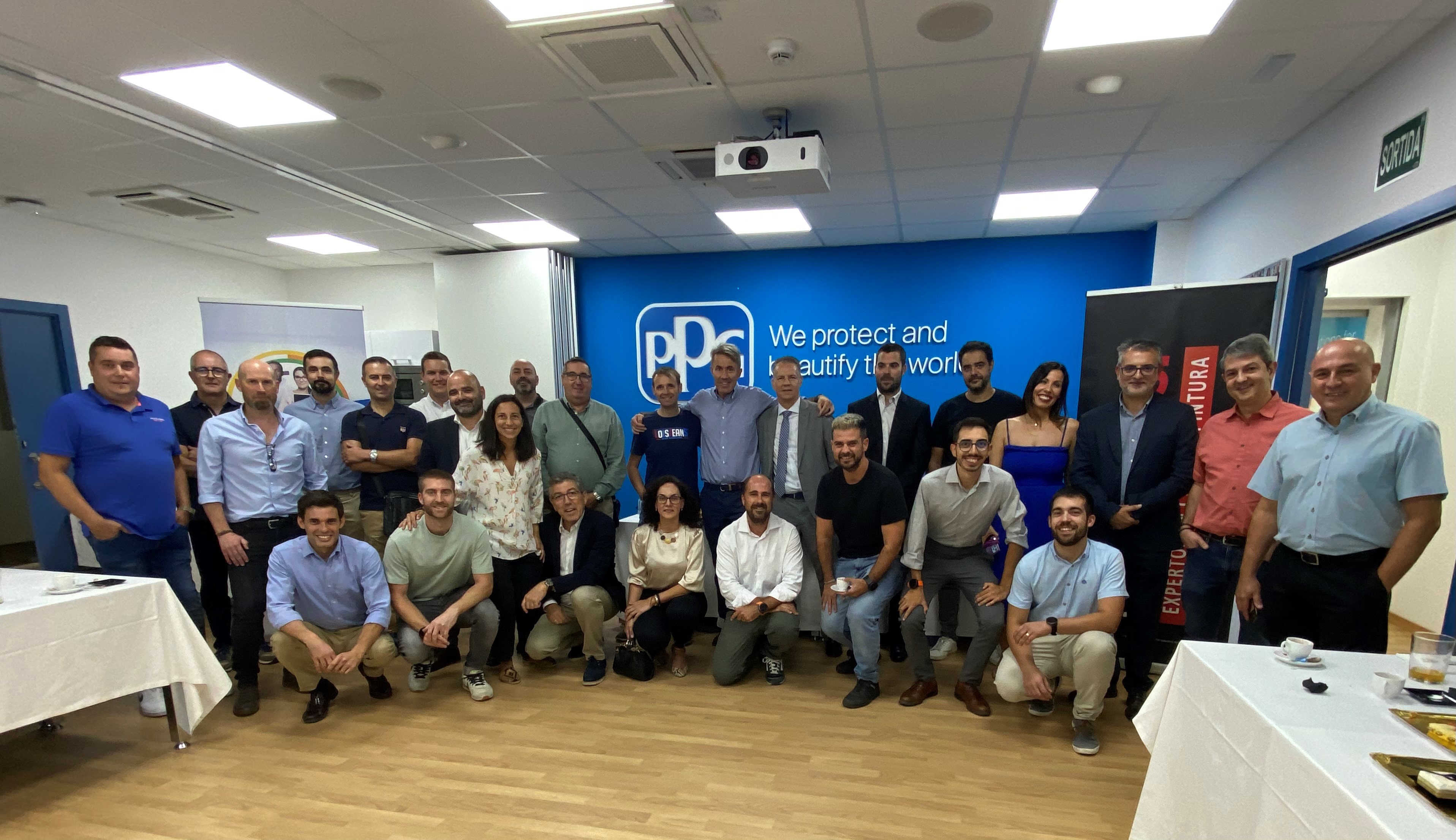 CertifiedFirst pone en contacto a sus talleres con compañías de seguros y empresas de renting